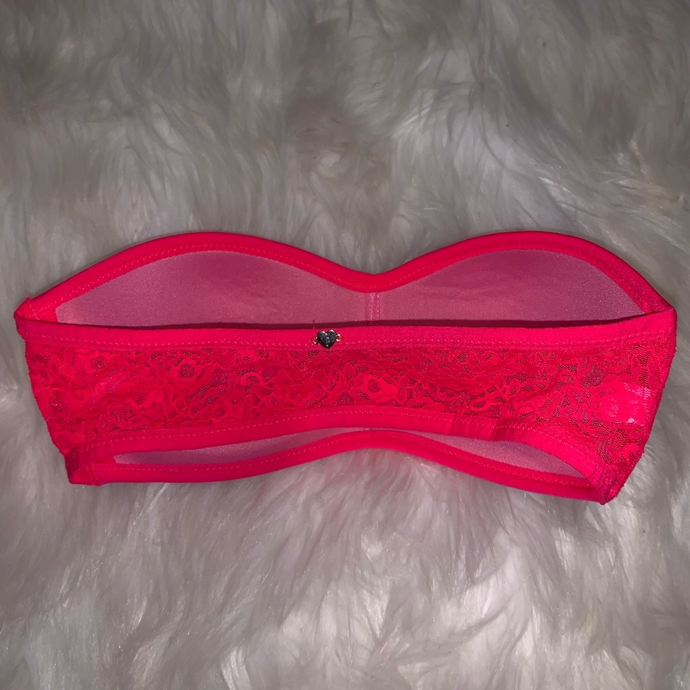 Victoria Secret strapless bra